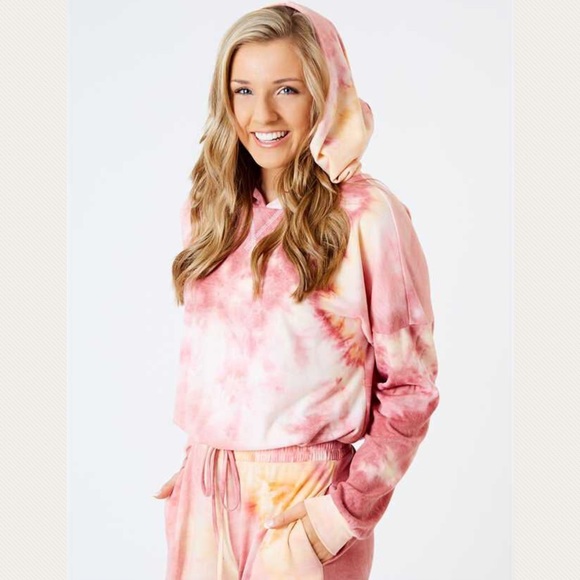 Hayley Tie Dye Hooded Cropped Pink Lounge Top NEW - Picture 3 of 5